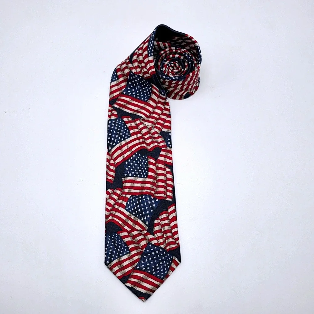 America Mens Red White Blue American Flag Stars and Stripes 100% Silk Necktie